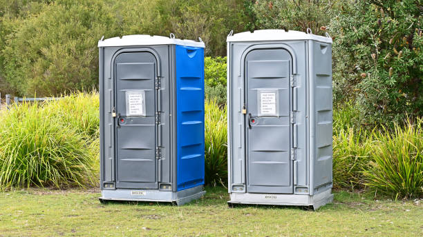 Best Restroom Trailer for Weddings  in Clarksdale, MS